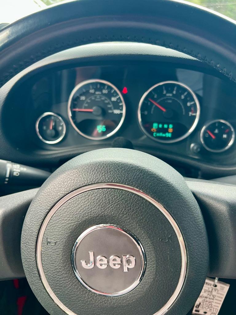 2012 Jeep Wrangler Unlimited Sport - Photo 8