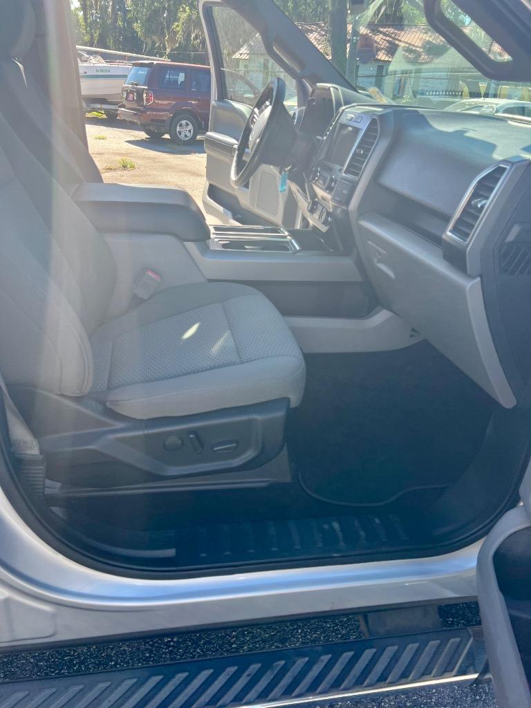 2019 Ford F-150 XLT - Photo 12